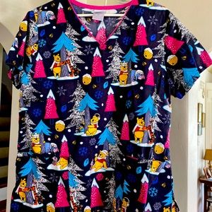 Disney - Winter Winnie the Pooh Scrub Top - size M
